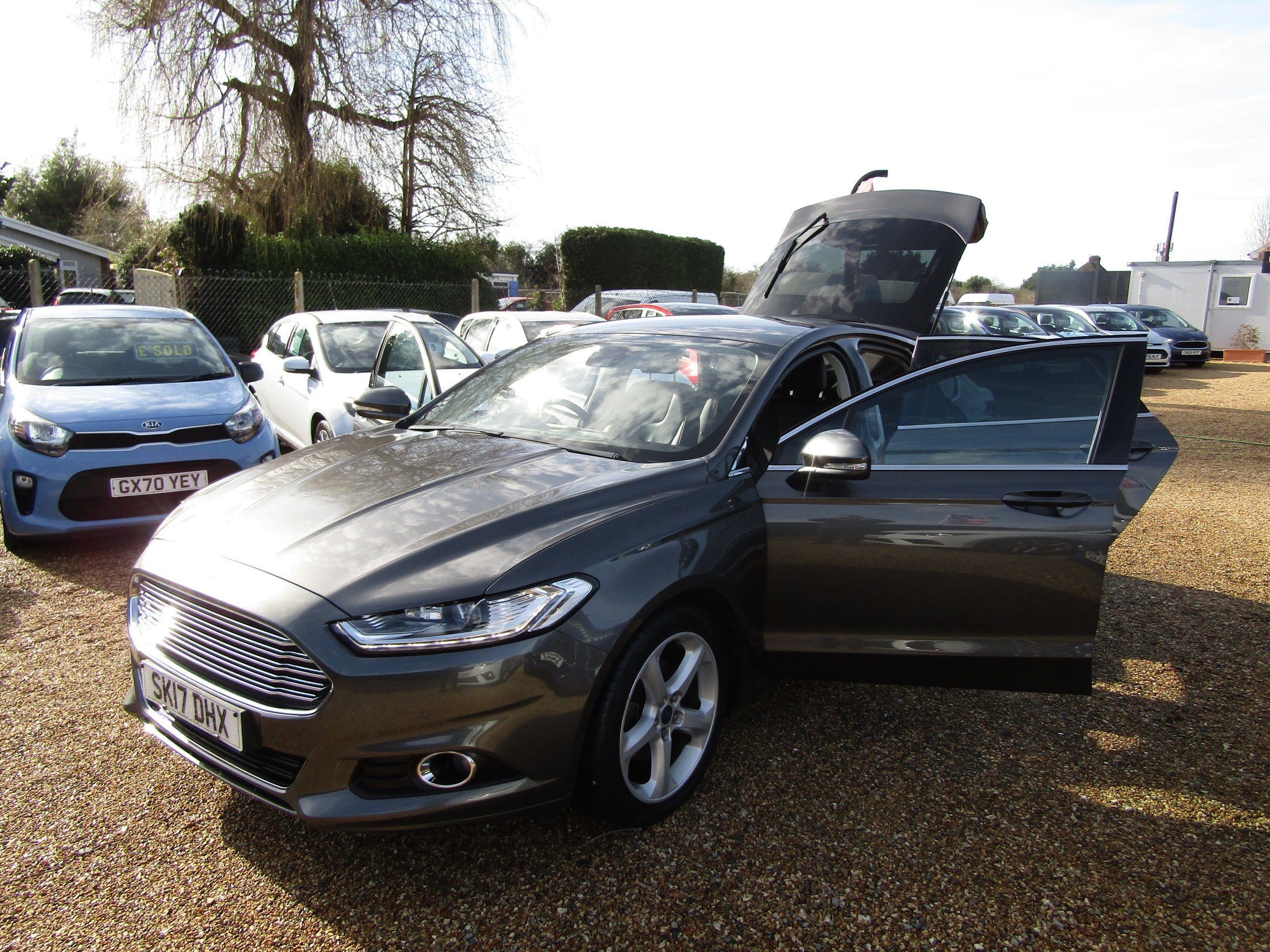 Used 2017 Ford Mondeo 2.0 TDCi 180 Titanium 5dr for sale in Littlehampton, West Sussex