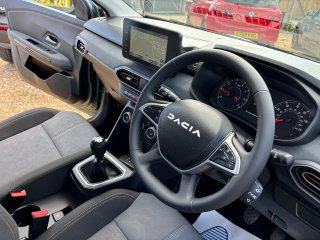 /photos/9458/676226de-7ea2-e2fc-909f-8b128217828d_i320x240.jpg
