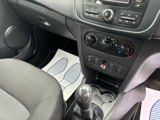 /photos/9458/7325d580-ff5b-586a-f661-bc1dd6adfb7d_i320x240.jpg