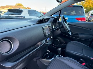 /photos/9458/b69c4de4-bb13-40d5-a109-aae8d579a45b_i320x240.jpg