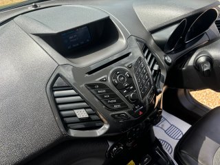/photos/9458/bd5156a0-b427-9a11-ec9e-c39140497657_i320x240.jpg