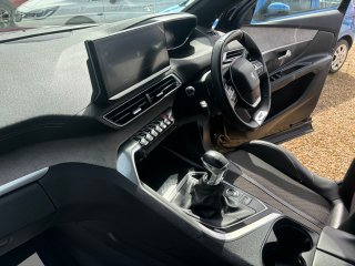 /photos/9458/e9ae0a58-2d32-2d81-3357-76de92571c5b_i320x240.jpg