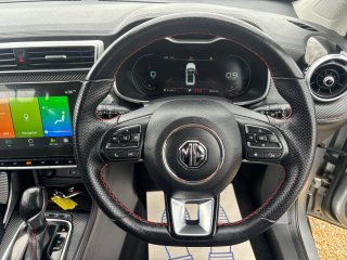 /photos/9458/fa2a501b-12c9-dd36-a5e8-762de0b1aeed_i320x240.jpg